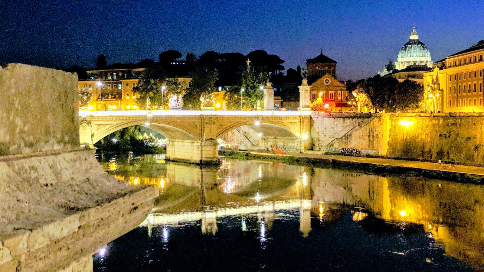 Lungotevere Promenade